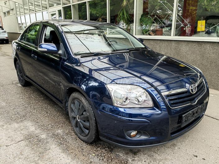 TOYOTA AVENSIS 2.0 D-4D Executive