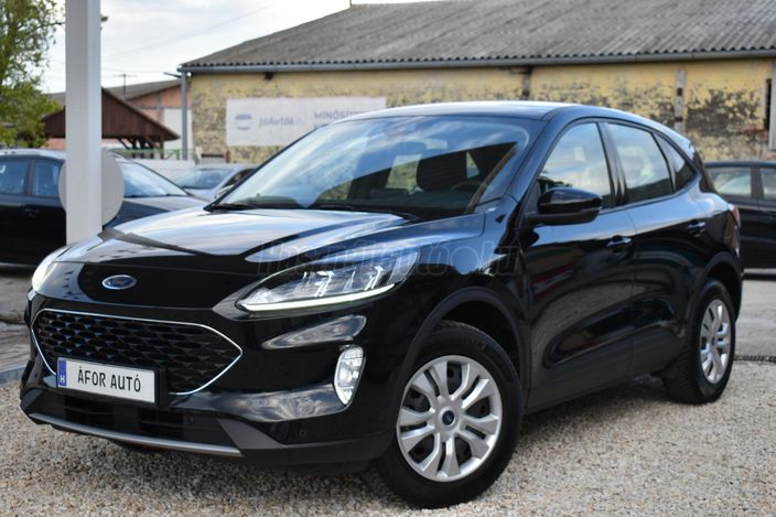 FORD KUGA 1.5 EcoBoost Titanium