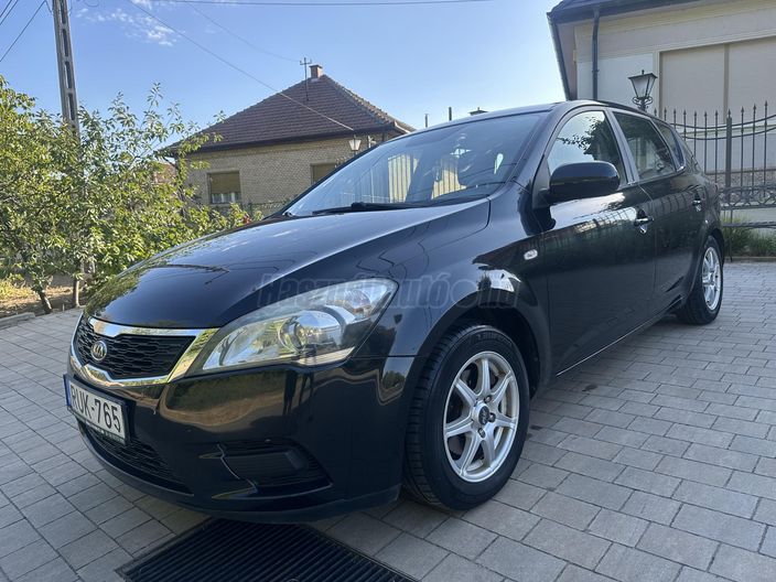 KIA CEE'D 1.4 L