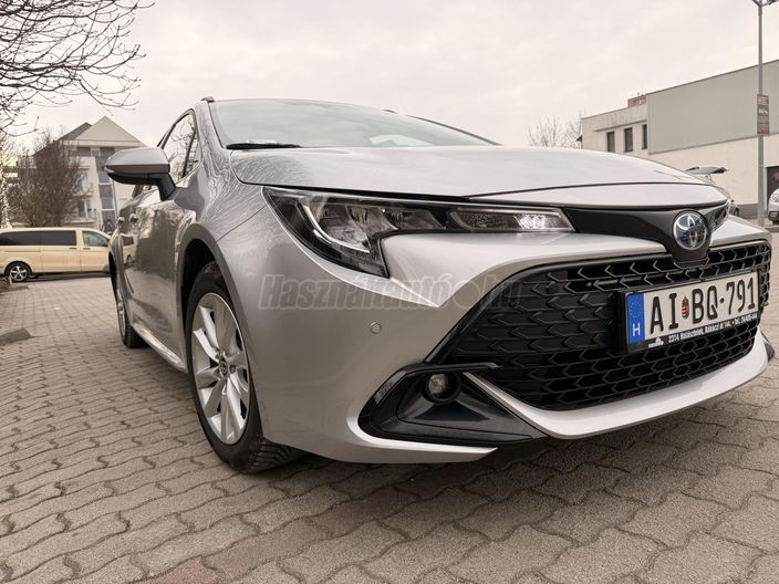 TOYOTA COROLLA Touring Sports 1.8 Hybrid Comfort Style Tech e-CVT