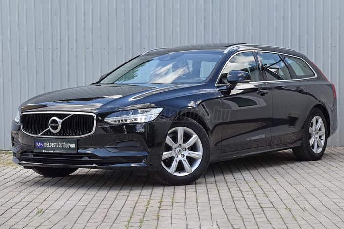 VOLVO V90 2.0 D [D3] Momentum Pro Geartronic