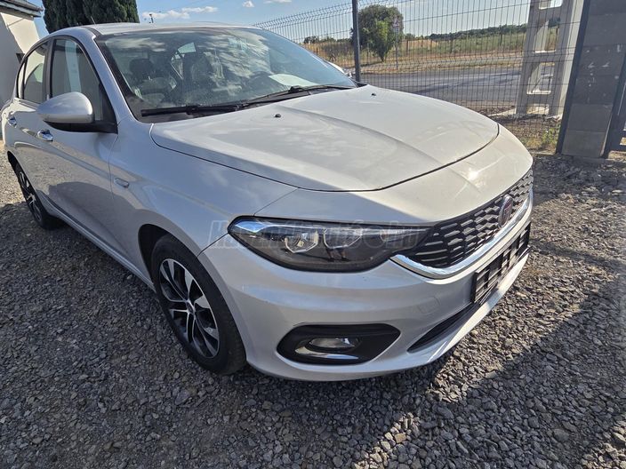 FIAT TIPO 1.4 16V Lounge