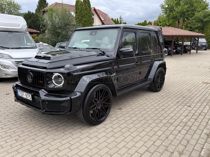 MERCEDES-AMG G 63