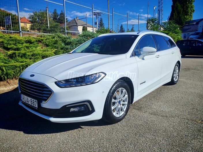 FORD MONDEO 2.0 FHEV Titanium eCVT