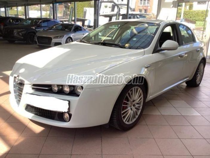ALFA ROMEO 159