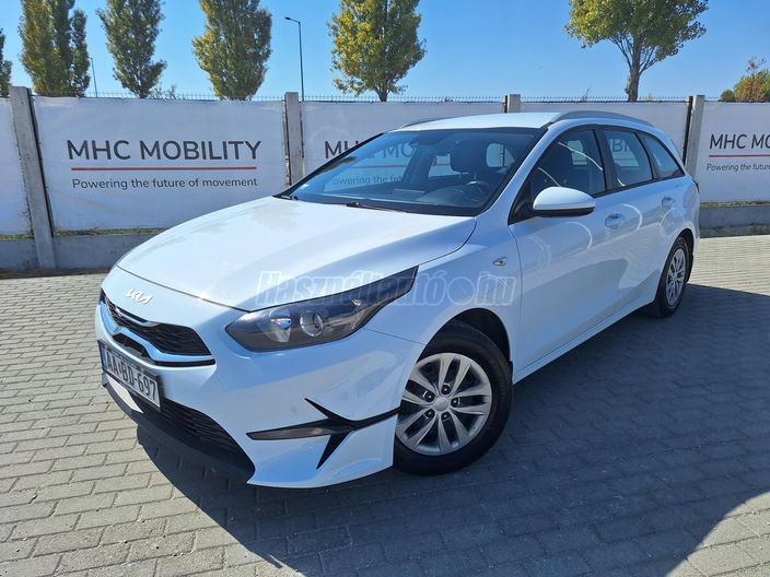 KIA CEE'D Ceed SW 1.5 T-GDI Silver