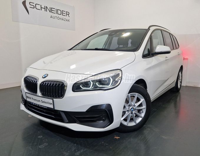 BMW 218 218i Advantage DKG (7 személyes )