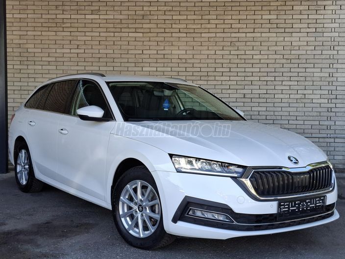 SKODA OCTAVIA Combi 2.0 TDI SCR Style
