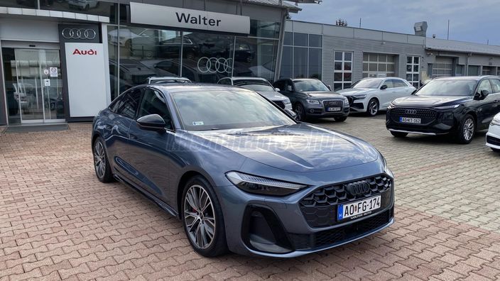 AUDI A5 e-hybrid 220kW quattro S tronic