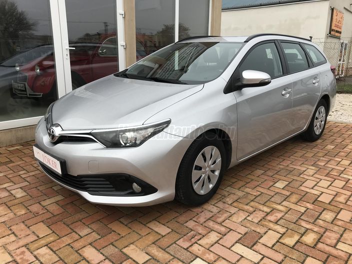 TOYOTA AURIS Touring Sports 1.33 Active Trend