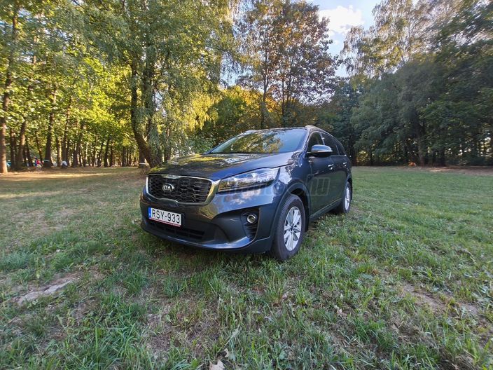 KIA SORENTO 2.2 CRDI LX Plus [7 személy]