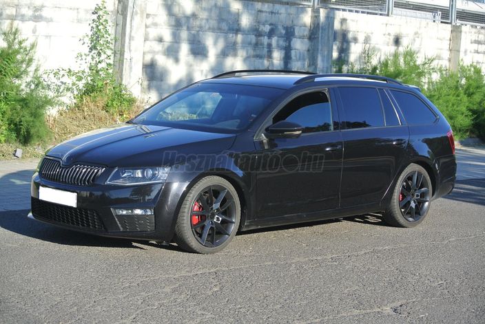 SKODA OCTAVIA Combi 2.0 CR TDI RS 4x4 DSG