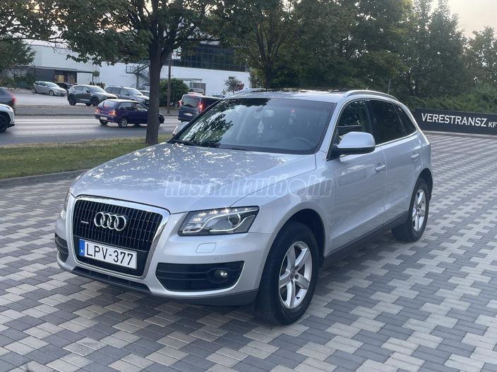 AUDI Q5 3.0 TDI DPF quattro S-tronic