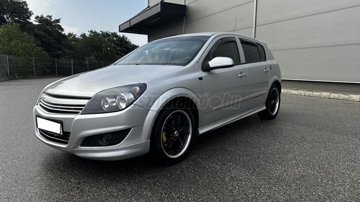 OPEL ASTRA H 1.6 Enjoy
