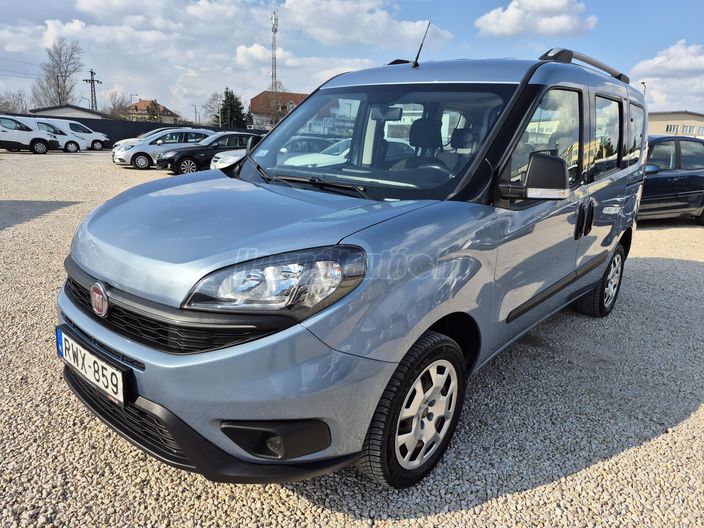 FIAT DOBLO Dobló Panorama 1.4 T-Jet Easy (7 személyes )