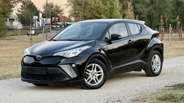 TOYOTA C-HR 1.8 Hybrid Selection e-CVT
