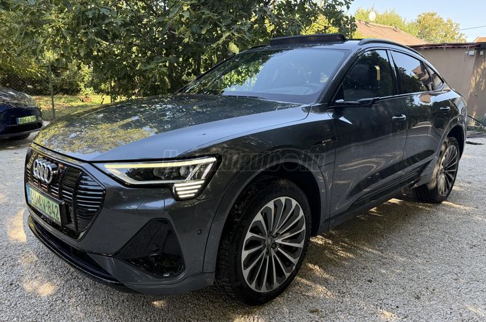 AUDI E-TRON Sportback 55 S line quattro (Automata)