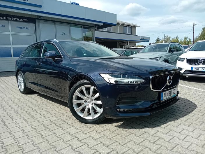 VOLVO V90 2.0 D [D4] Momentum Geartronic
