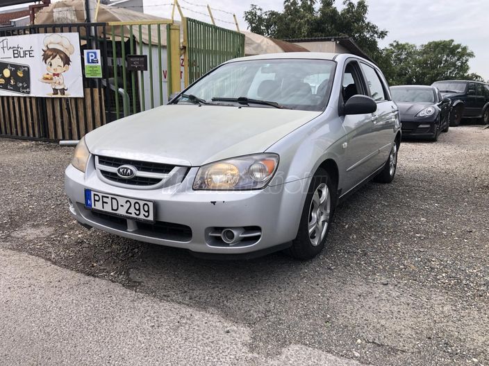 KIA CERATO 1.6 CRDi LX Cool