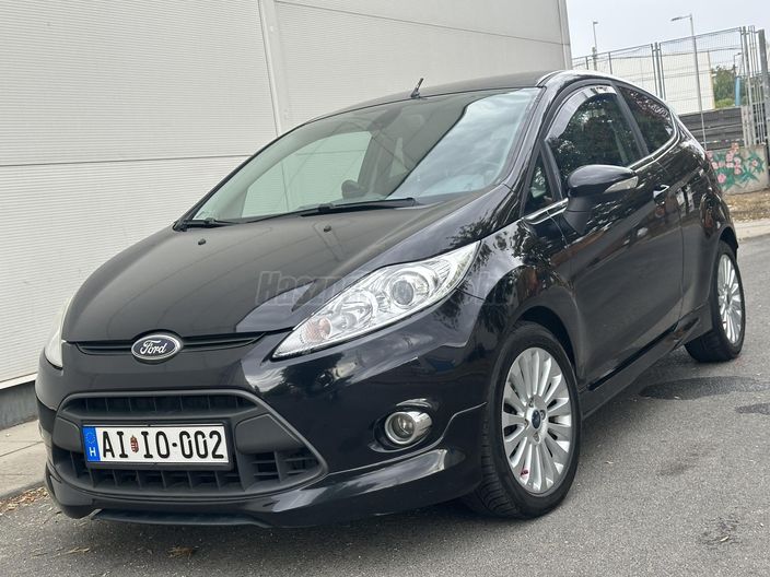FORD FIESTA 1.4 Ghia