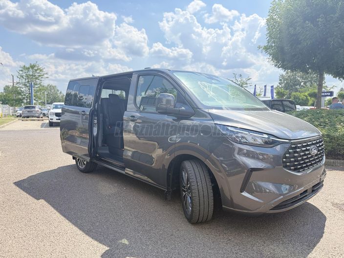 FORD TRANSIT Tourneo Custom 2.0 TDCi 320 L1H1 Titanium