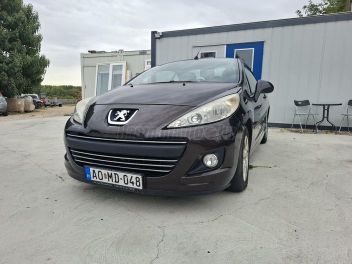 PEUGEOT 207 CC 1.6 THP Feline