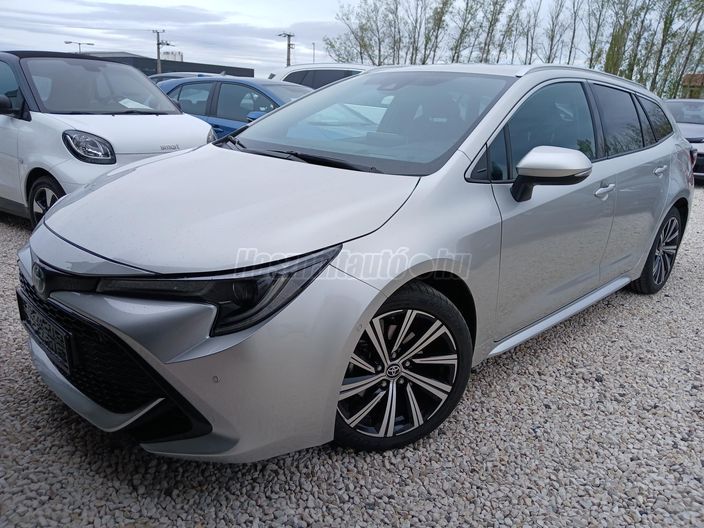 TOYOTA COROLLA Touring Sports 2.0 Hybrid Executive e-CVT