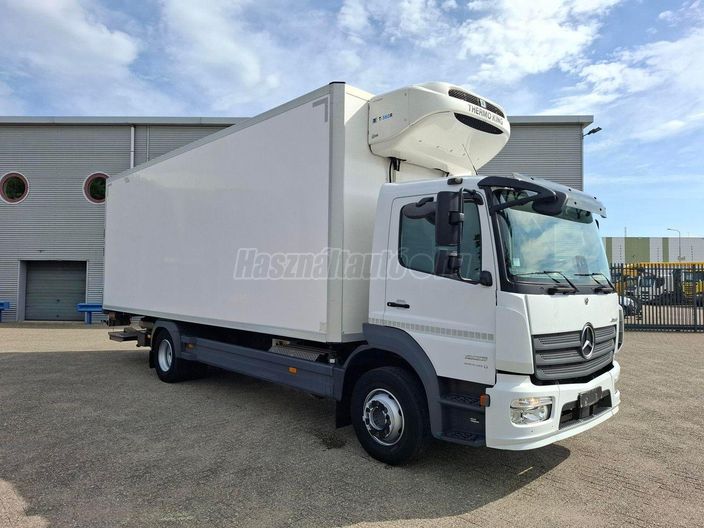 MERCEDES-BENZ ATEGO 1523 4X2 HŰTŐS-EMELŐHÁTFALAS