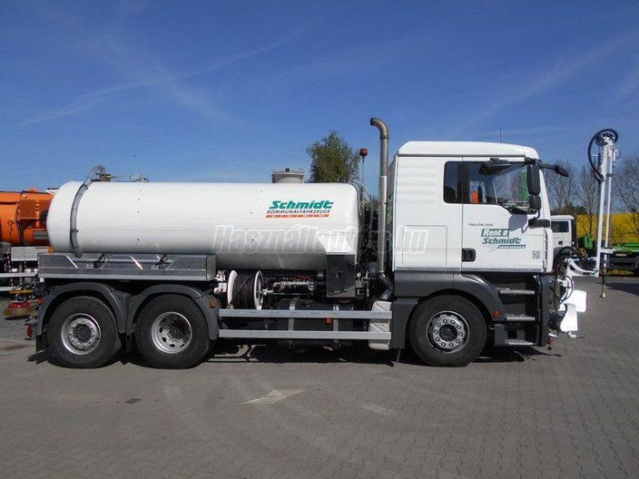 MAN TGA 28.320 6X2 TARTÁLYOS