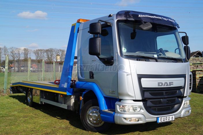DAF LF 260 4X2 AUTÓSZÁLLÍTÓ