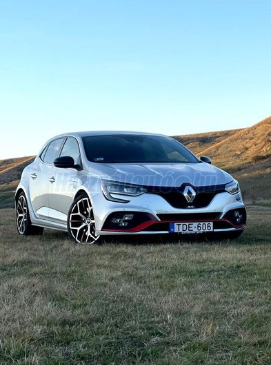 RENAULT MEGANE 1.8 TCe R.S Trophy EDC6