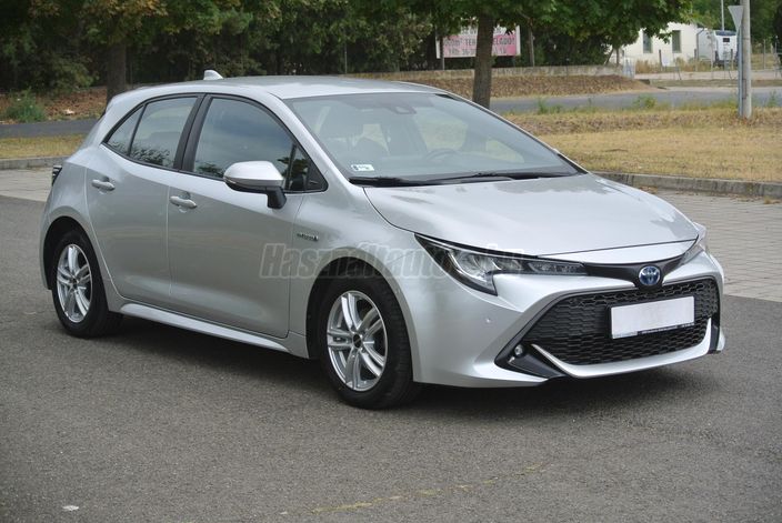 TOYOTA COROLLA 1.8 Hybrid Comfort Business e-CVT