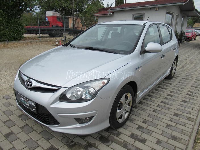 HYUNDAI I30 i30u 1.4 DOHC Comfort