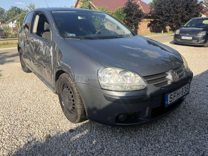 VOLKSWAGEN GOLF V 1.4 Comfortline