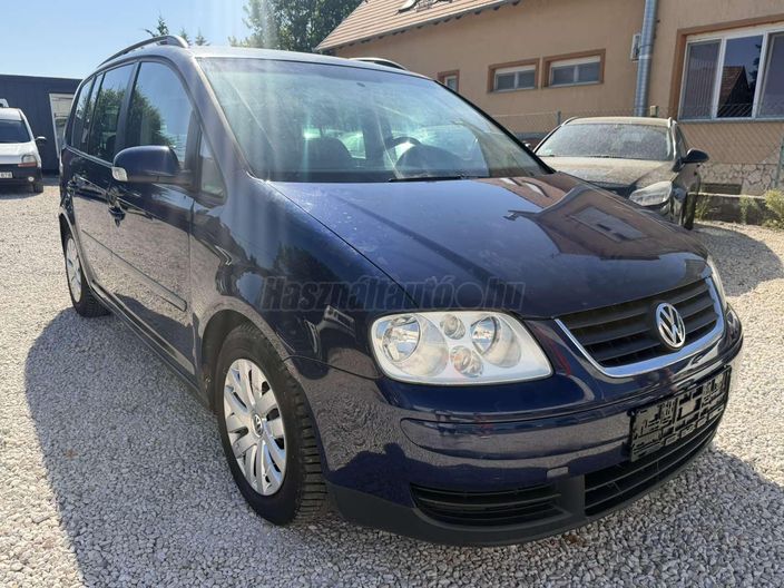 VOLKSWAGEN TOURAN 2.0 PD TDI Trendline