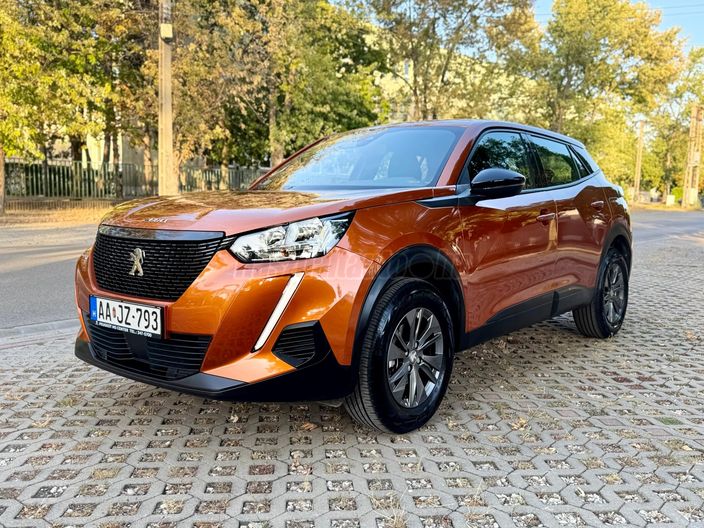 PEUGEOT 2008 1.2 PureTech Allure EAT8