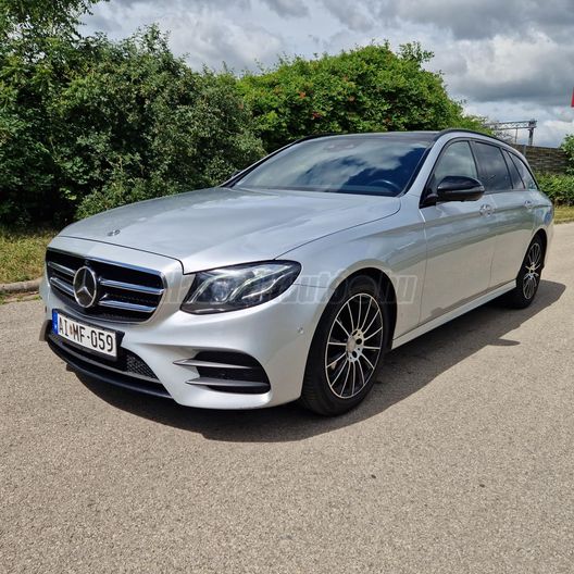 MERCEDES-BENZ E 220 d T 4Matic 9G-TRONIC