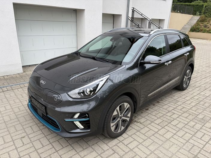 KIA NIRO e-Niro 64kWh Platinum