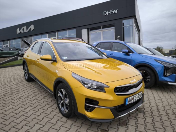KIA XCEED 1.5 T-GDI X-Silver