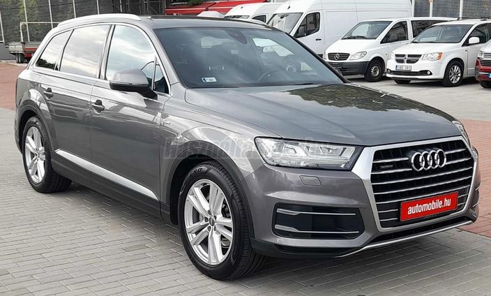 AUDI Q7 3.0 V6 TDI quattro Tiptronic ic [7 személy]