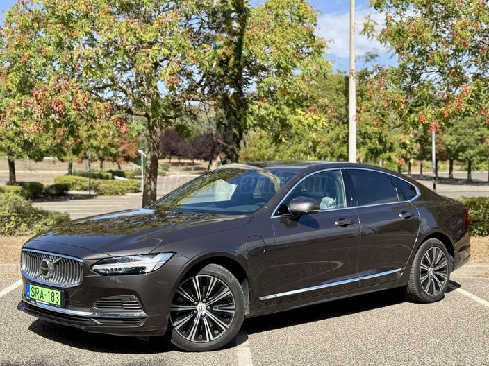 VOLVO S90 2.0 [T8] Recharge Inscription AWD Geartronic