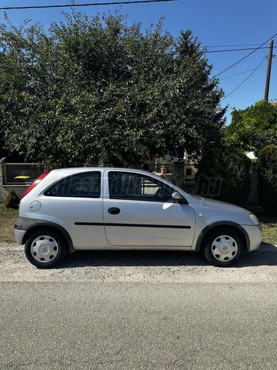 OPEL CORSA C 1.0i 12V