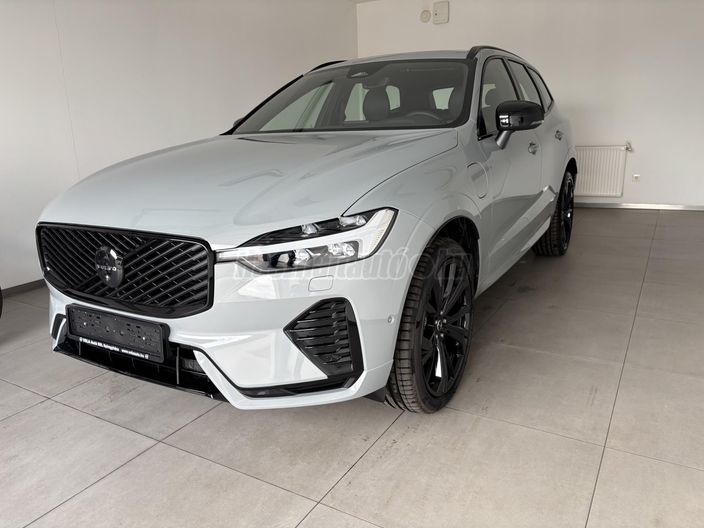 VOLVO XC60 2.0 [T6] Plus Black Edition AWD Geartronic