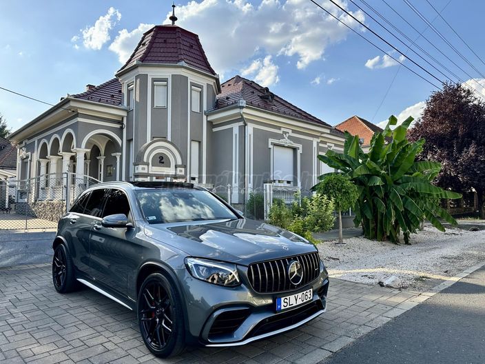 MERCEDES-AMG GLC