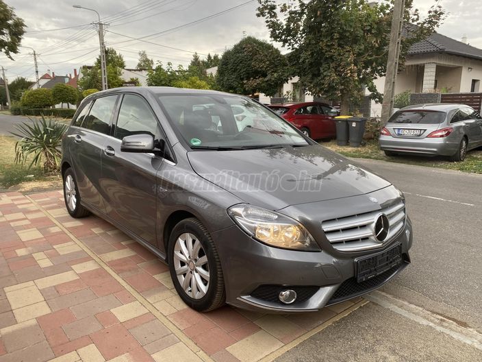 MERCEDES-BENZ B 180 BlueEFFICIENCY
