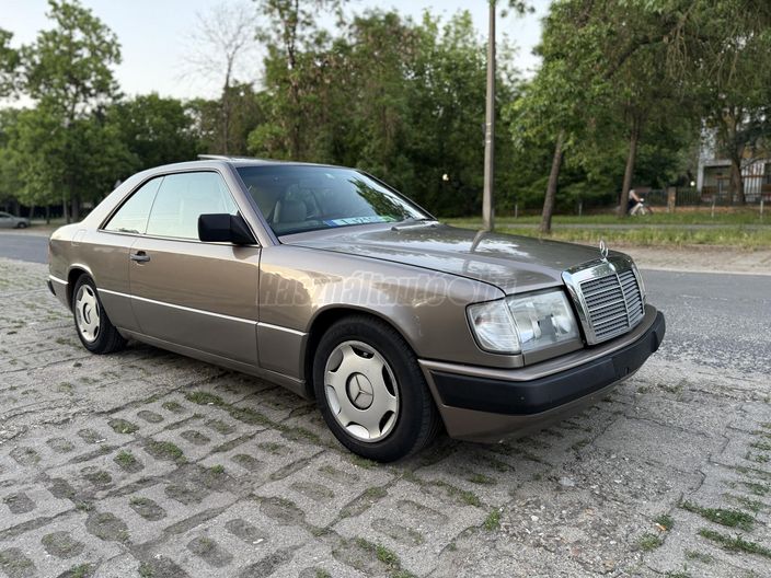 MERCEDES-BENZ 230 CE