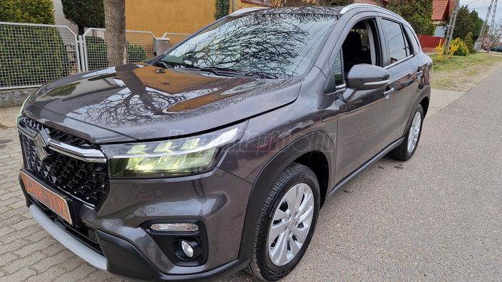 SUZUKI S-CROSS 1.4 Hybrid GL+ (Automata)