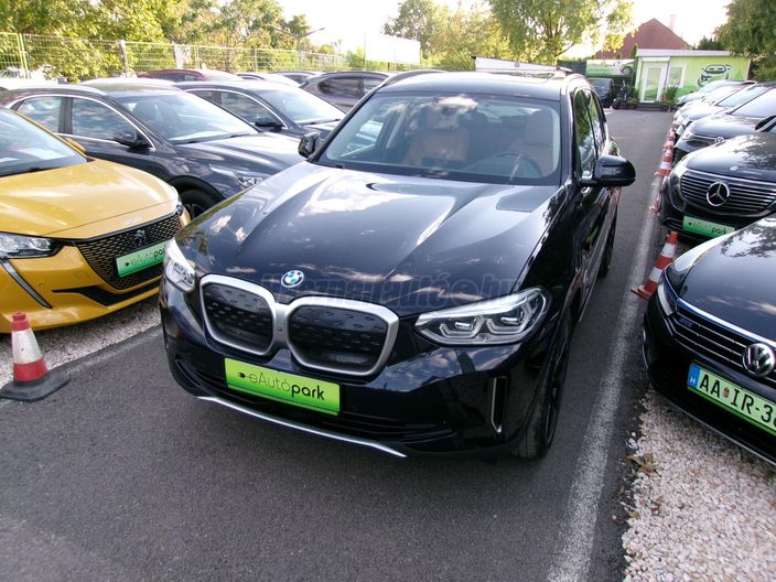 BMW IX3 Inspiring