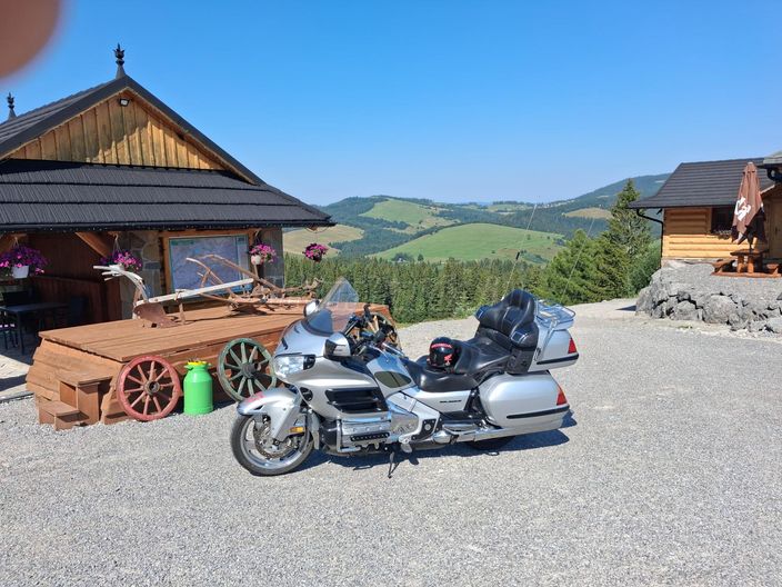 HONDA GL 1800 (GOLD WING)