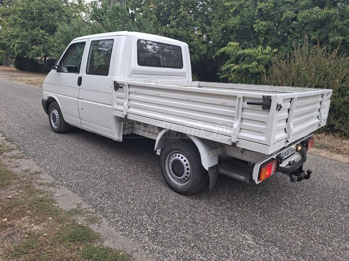 VOLKSWAGEN TRANSPORTER T4
